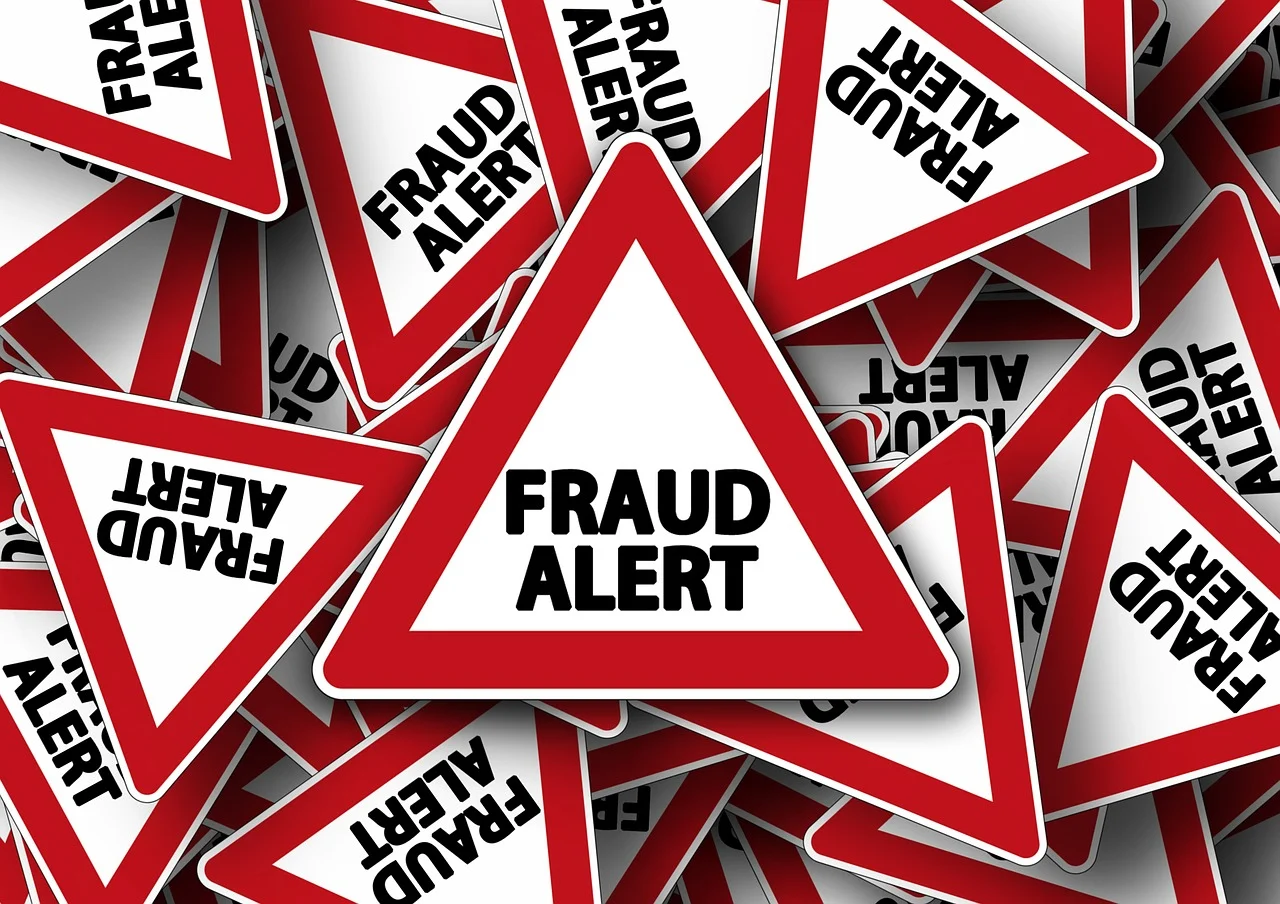 Alerte fraude standard association Aquila